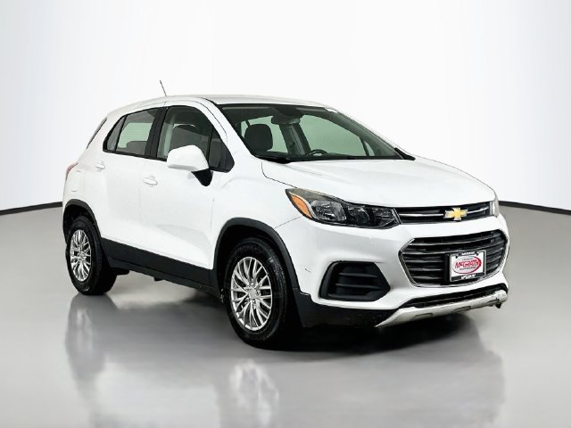 Used 2018 Chevrolet Trax LS FWD image 12