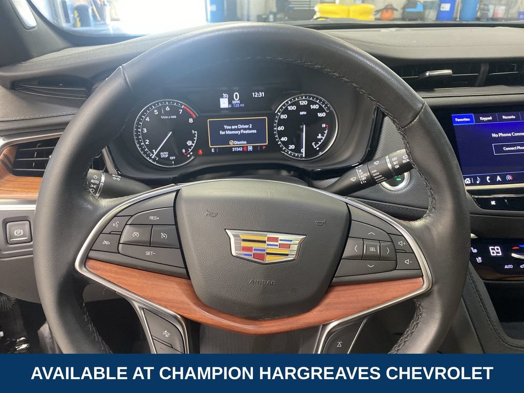 Certified 2024 Cadillac XT5 Premium Luxury w/ LPO, Floor Liner Package AWD/4WD image 15