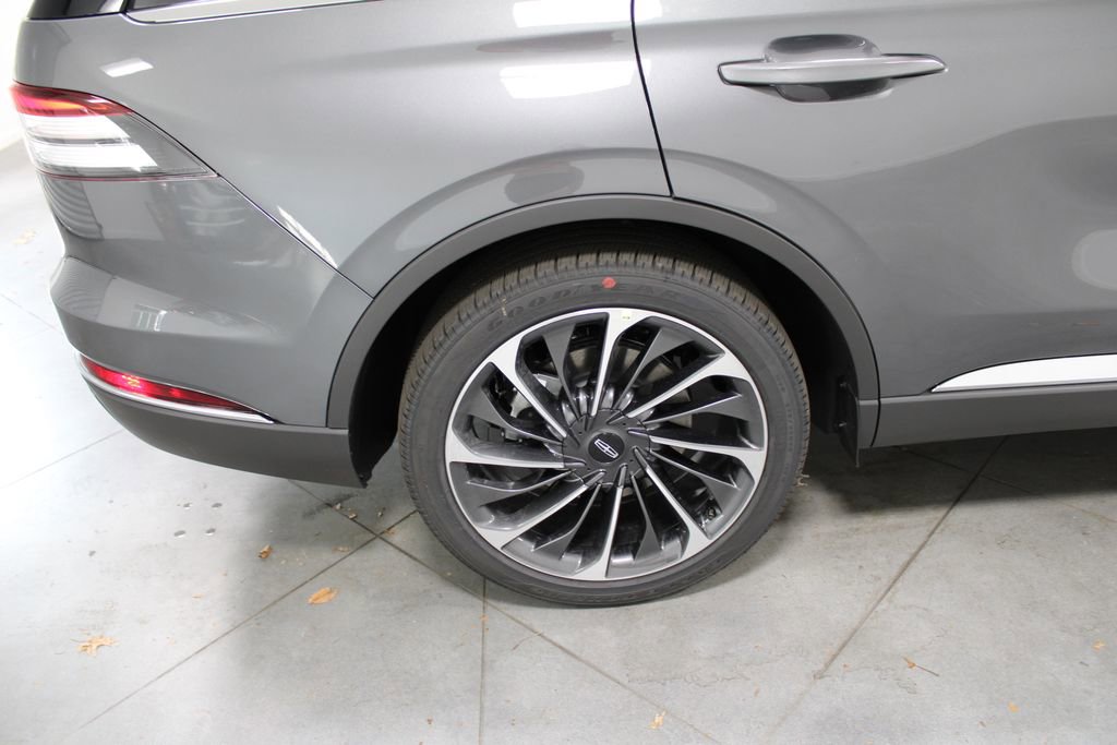 New 2025 Lincoln Aviator Reserve w/ Luxury Package image 50