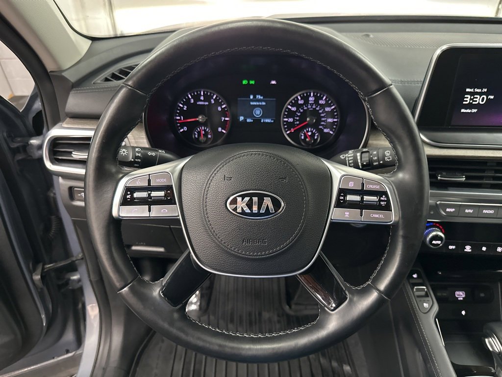 Used 2022 Kia Telluride EX w/ EX Premium Package image 15