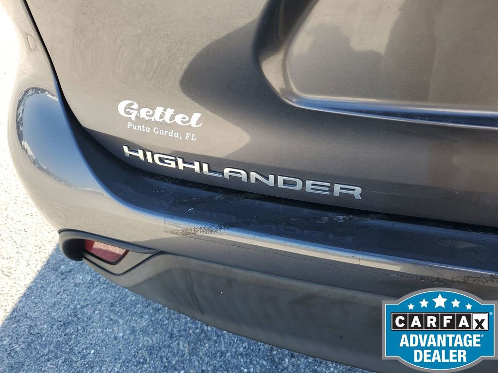 Used 2020 Toyota Highlander XLE image 41