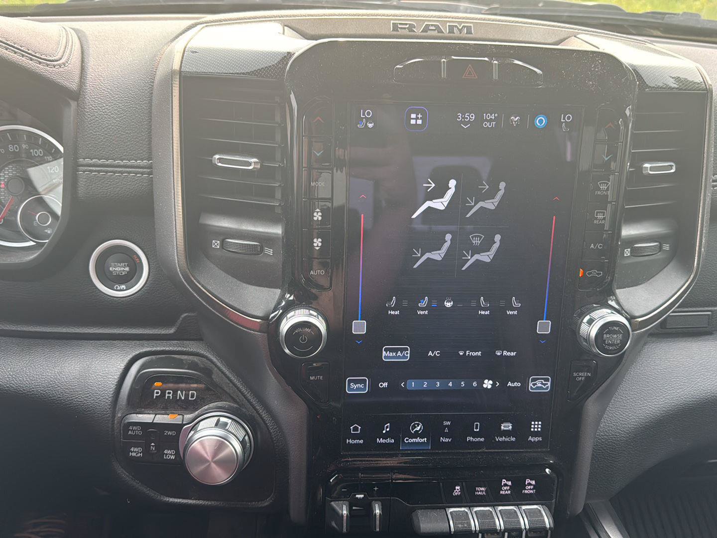 Used 2022 RAM 1500 Sport w/ Rebel Level 2 Equipment Group AWD/4WD image 13