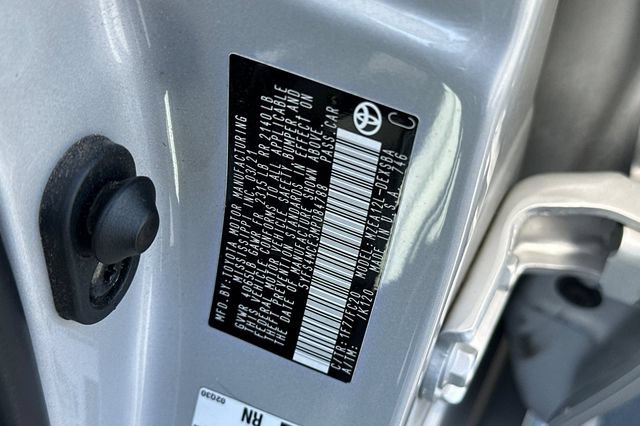 Used 2021 Toyota Corolla SE w/ Carpet Mat Package (TMS) FWD image 22