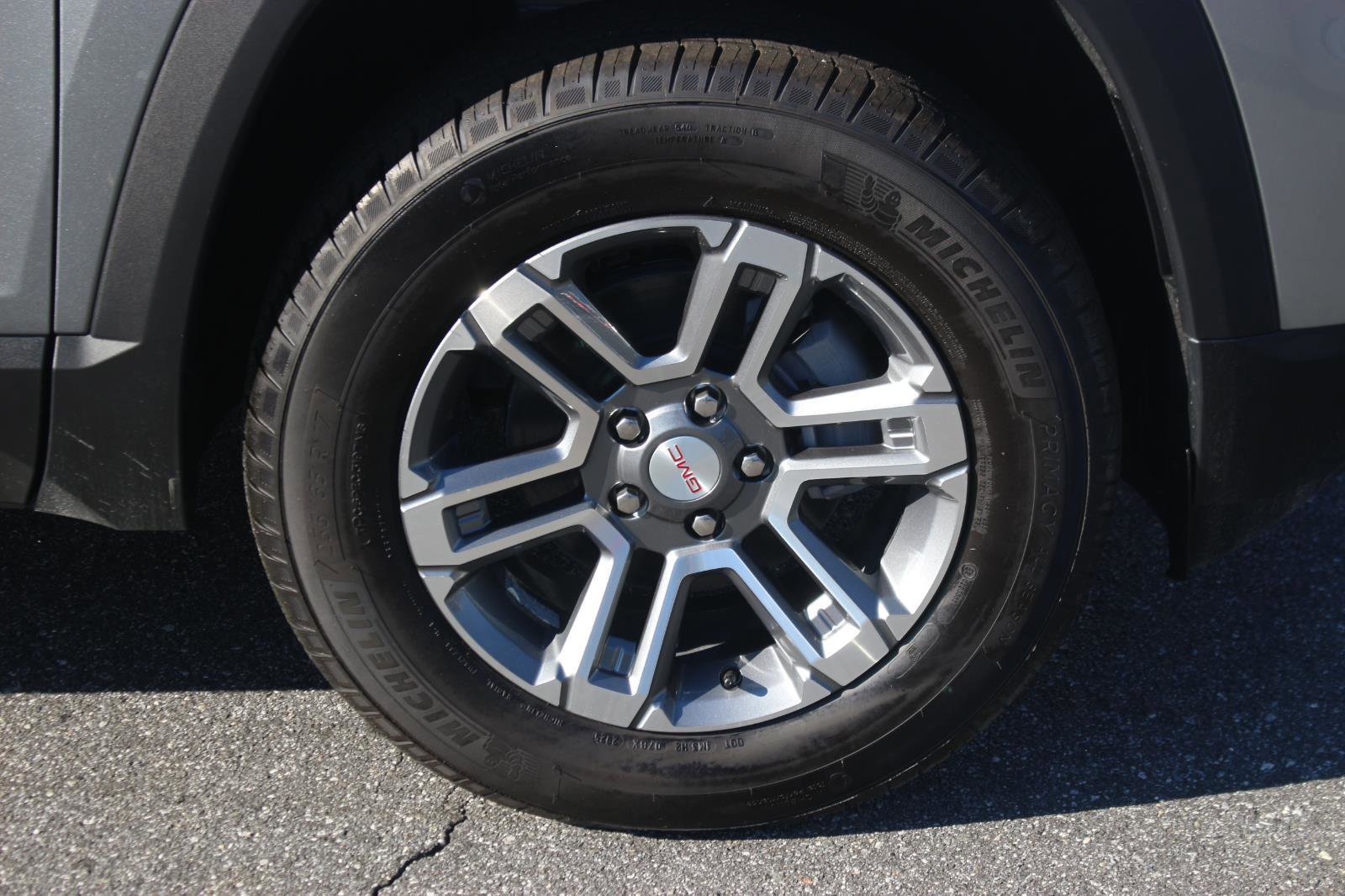 New 2026 GMC Terrain Elevation image 9