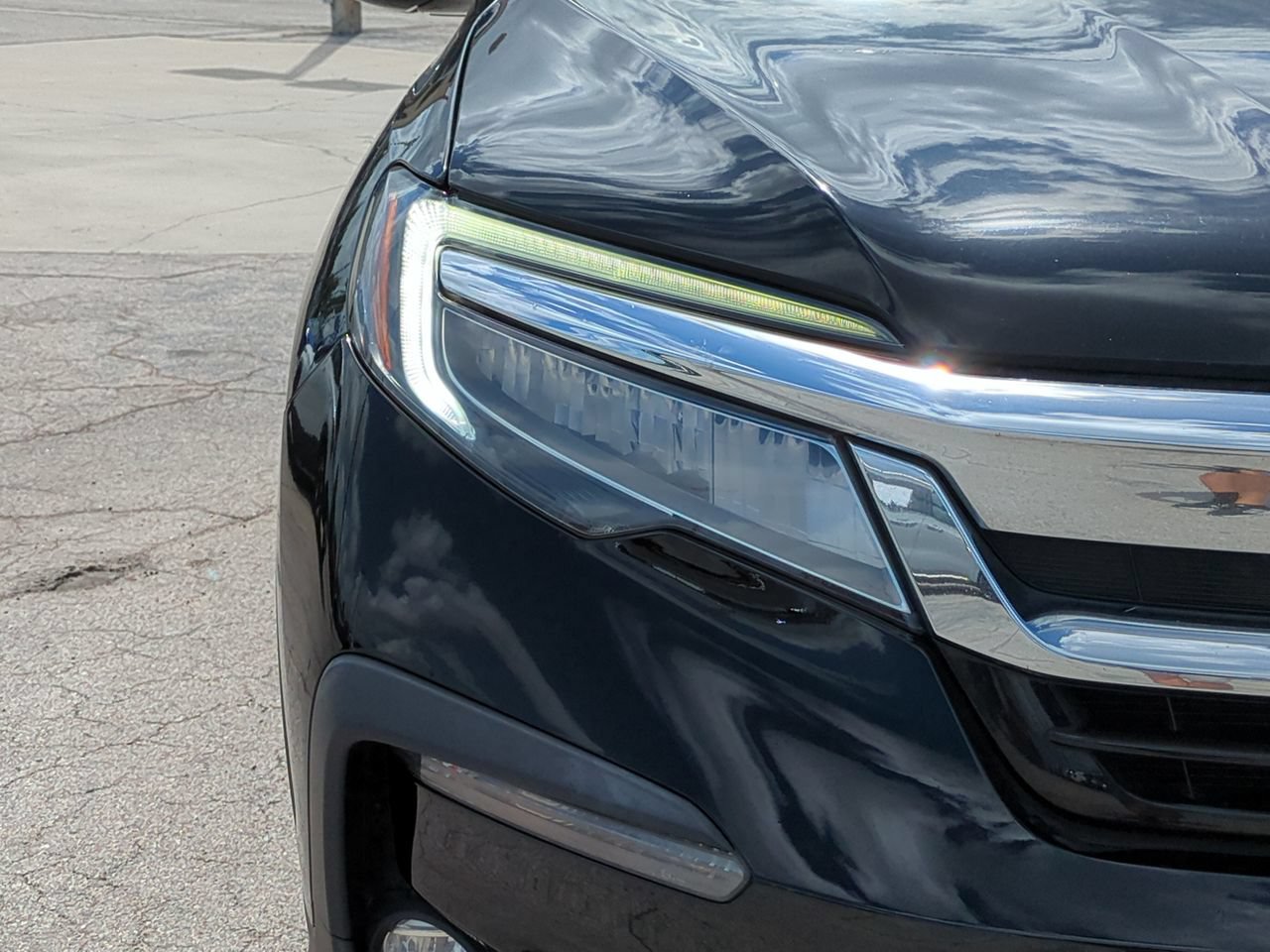 Used 2020 Honda Pilot Touring image 10