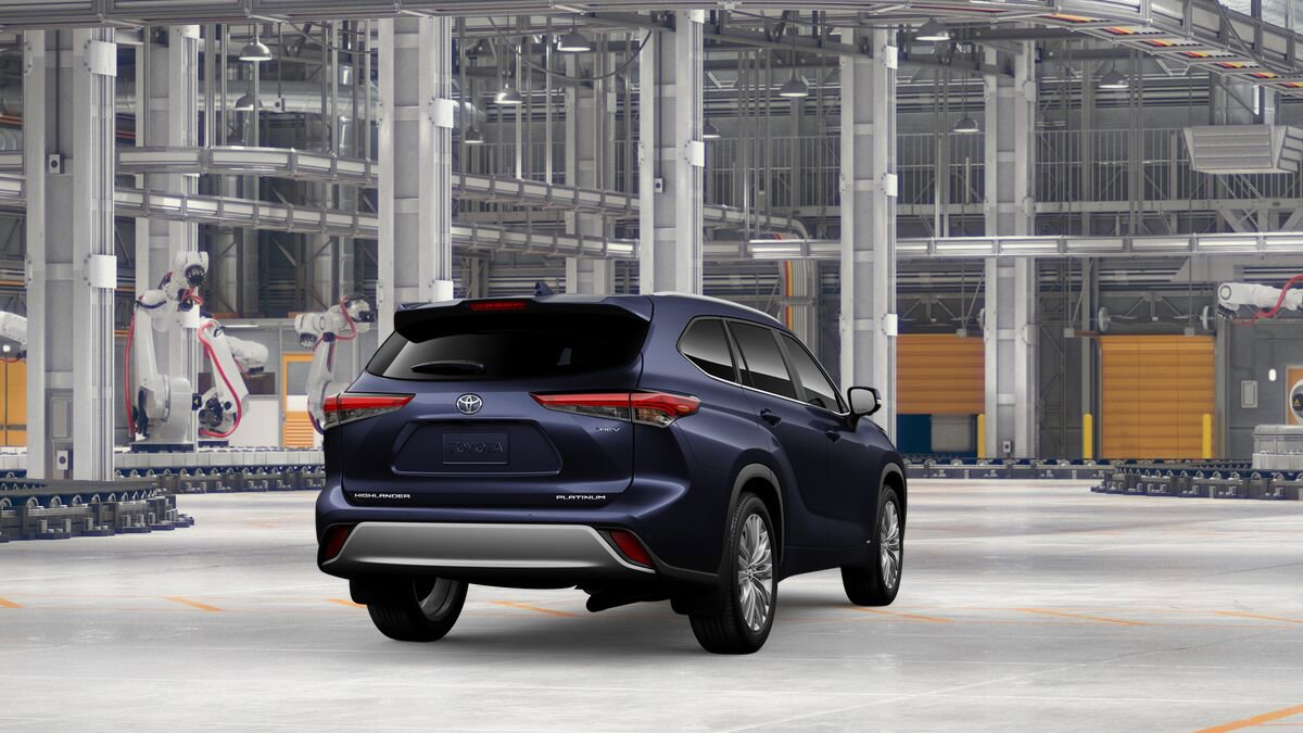 New 2026 Toyota Highlander Platinum image 9