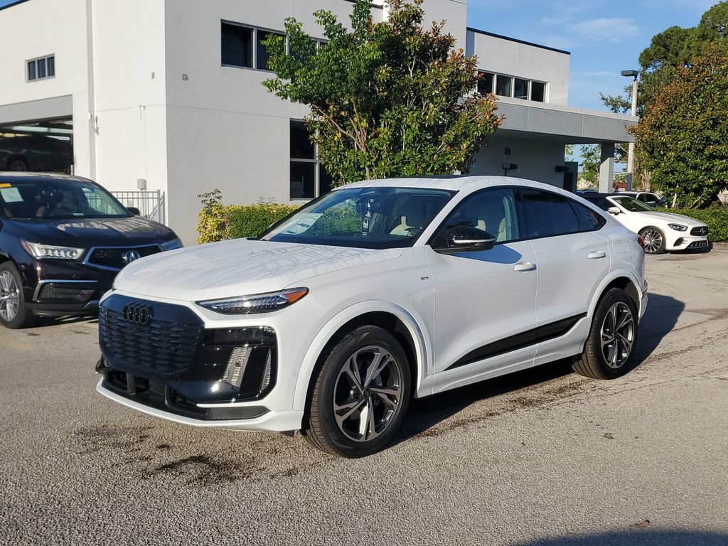New 2027 Audi Q6 e-tron Premium Plus AWD/4WD image 9