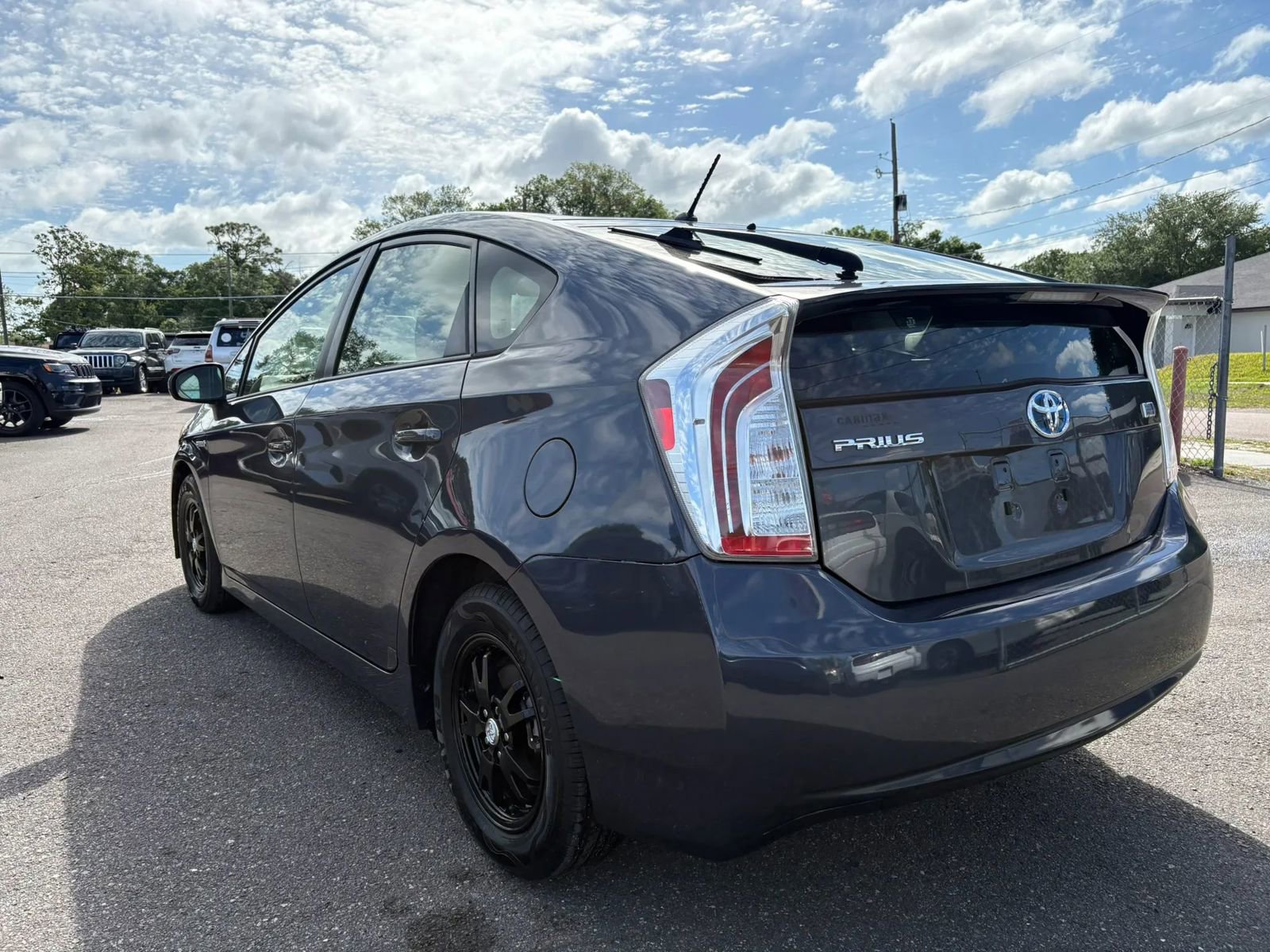 Used 2012 Toyota Prius Two FWD image 7