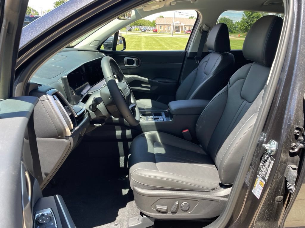 New 2026 Kia Sorento S AWD/4WD image 8