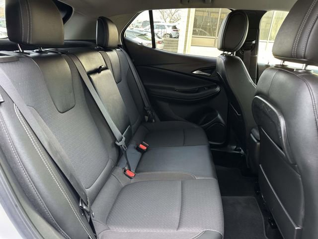 Used 2022 Buick Encore GX Select w/ Sport Touring Package image 10