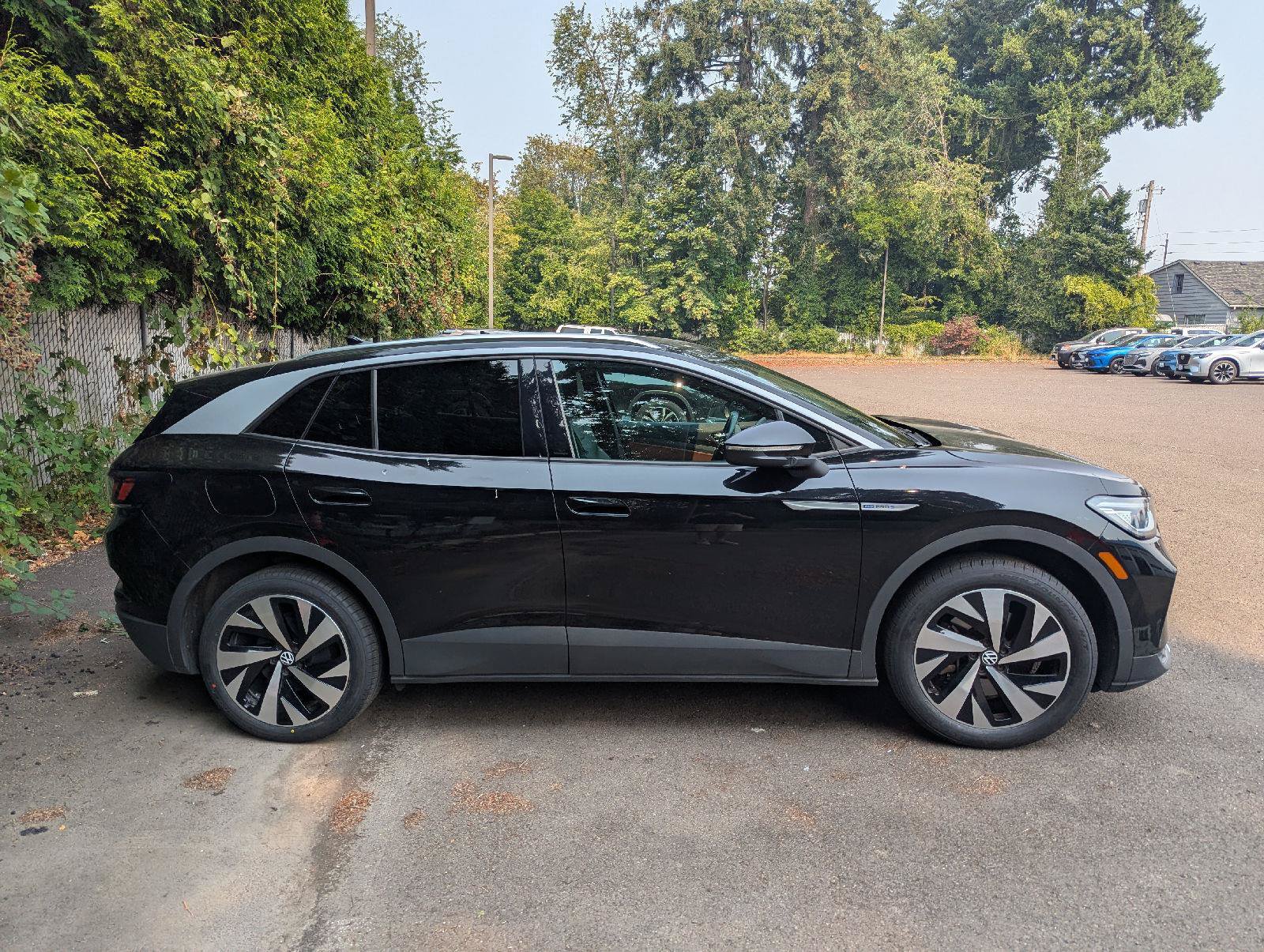 Used 2022 Volkswagen ID.4 Pro S AWD/4WD image 9