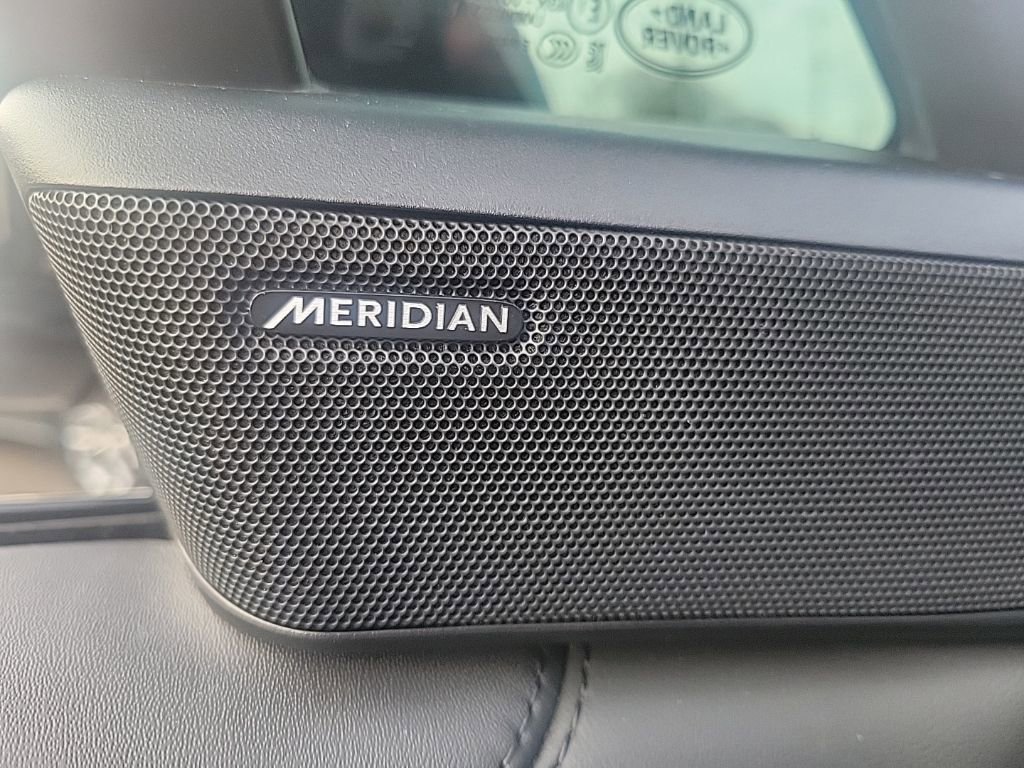 Used 2023 Land Rover Range Rover SE image 27