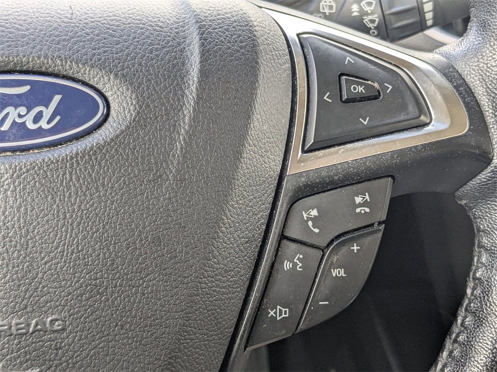 Used 2023 Ford Edge SEL image 27