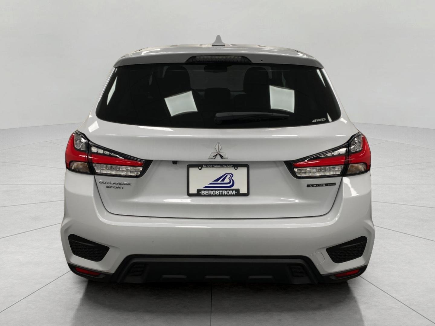 New 2026 Mitsubishi Outlander Sport LE AWD/4WD image 4