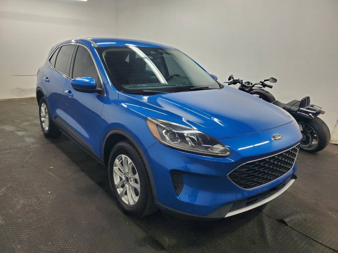 Used 2020 Ford Escape SE AWD/4WD image 3