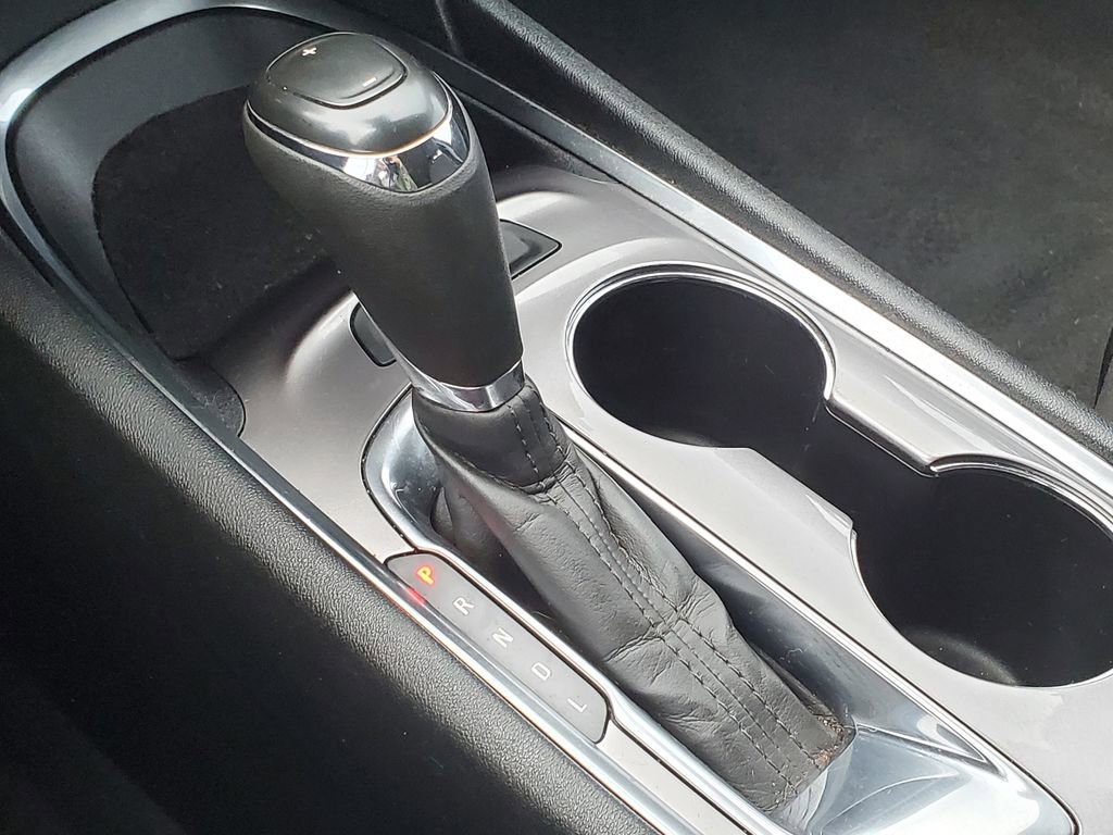 Used 2020 Chevrolet Malibu LT image 27