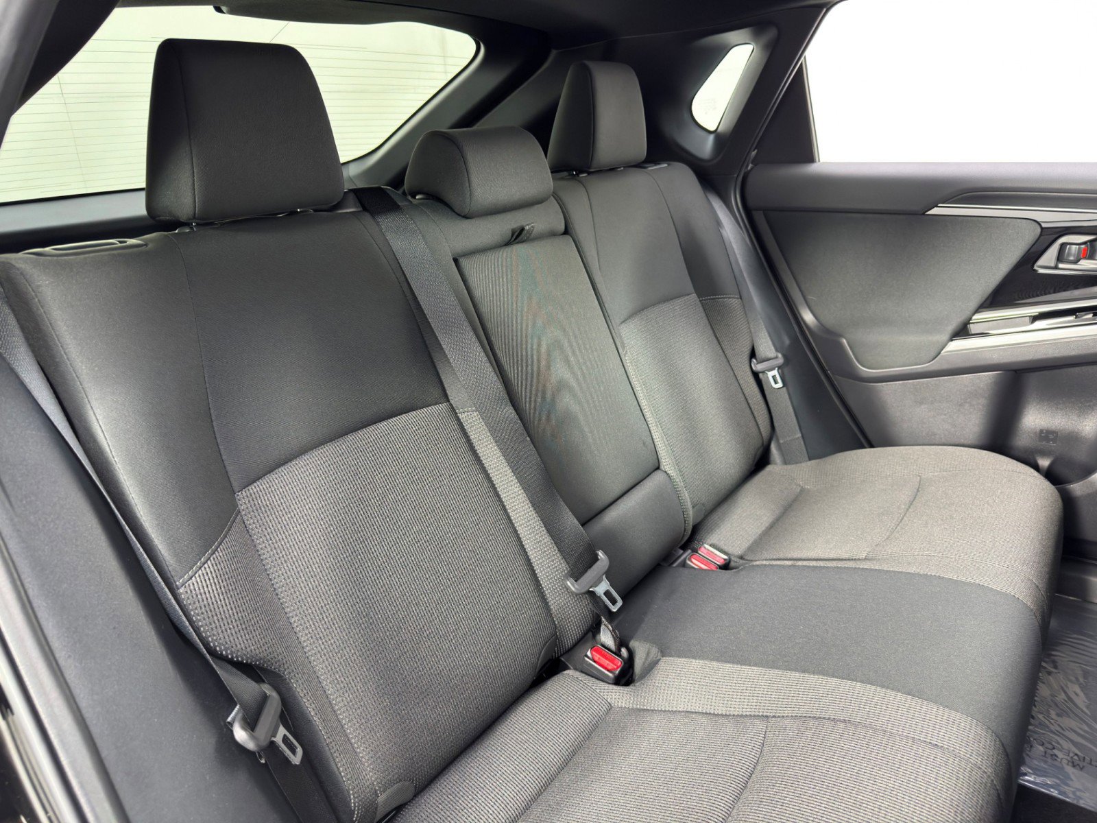 Used 2024 Subaru Solterra Premium image 35