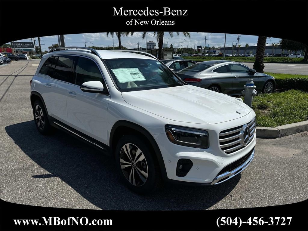 Used 2025 Mercedes-Benz GLB 250 image 1