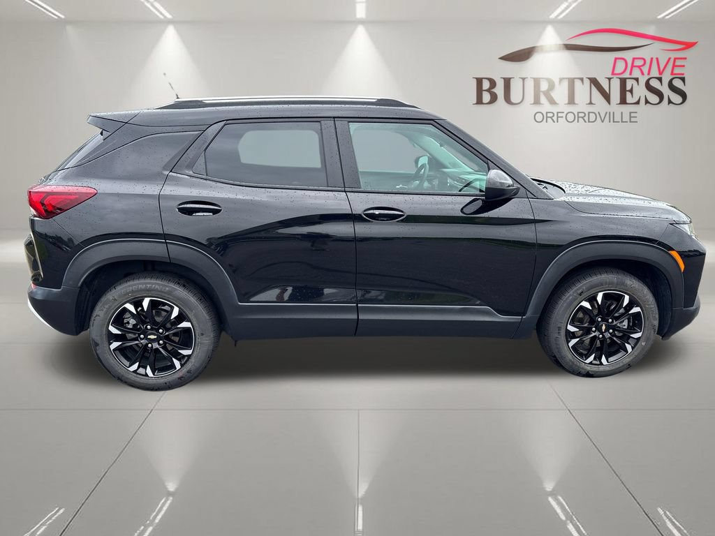 Certified 2023 Chevrolet TrailBlazer LT w/ Convenience Package AWD/4WD image 9