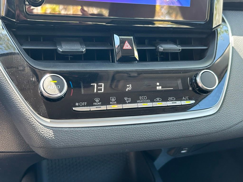 Used 2024 Toyota Corolla LE image 21