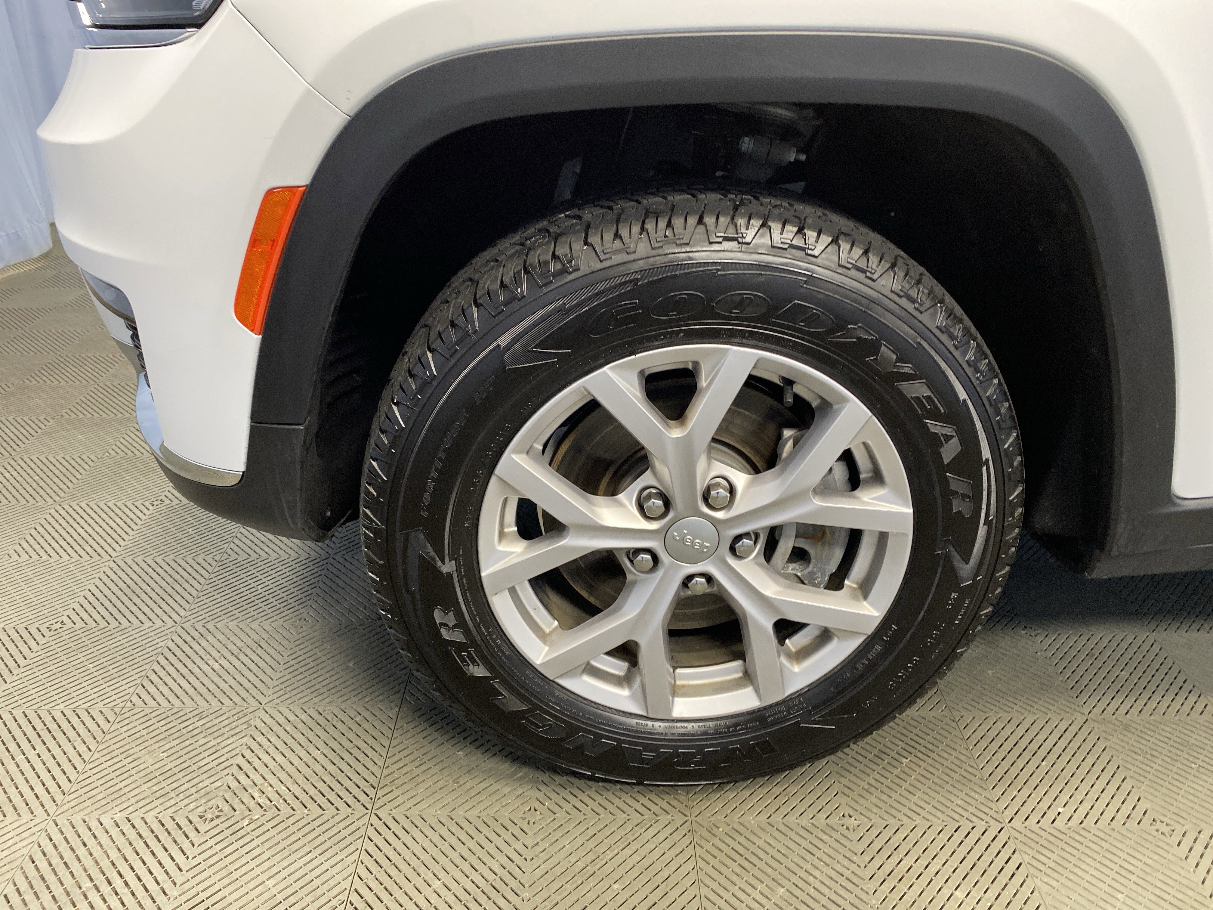 Certified 2021 Jeep Grand Cherokee L Limited image 53