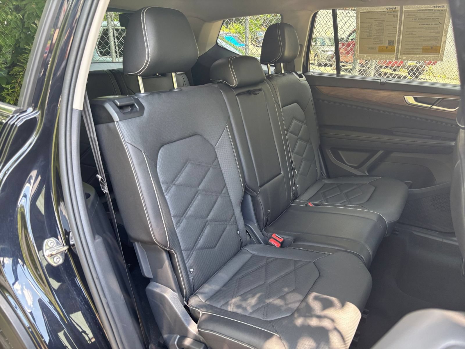 Used 2026 Volkswagen Atlas SE FWD image 44
