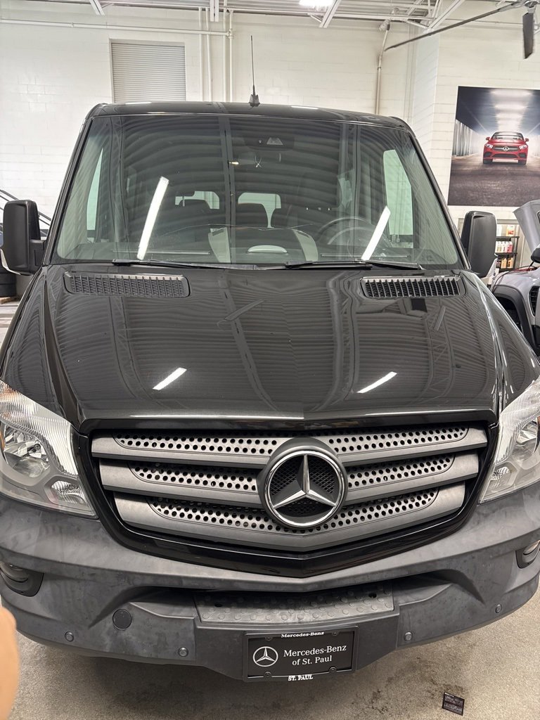 Used 2017 Mercedes-Benz Sprinter 2500 image 9