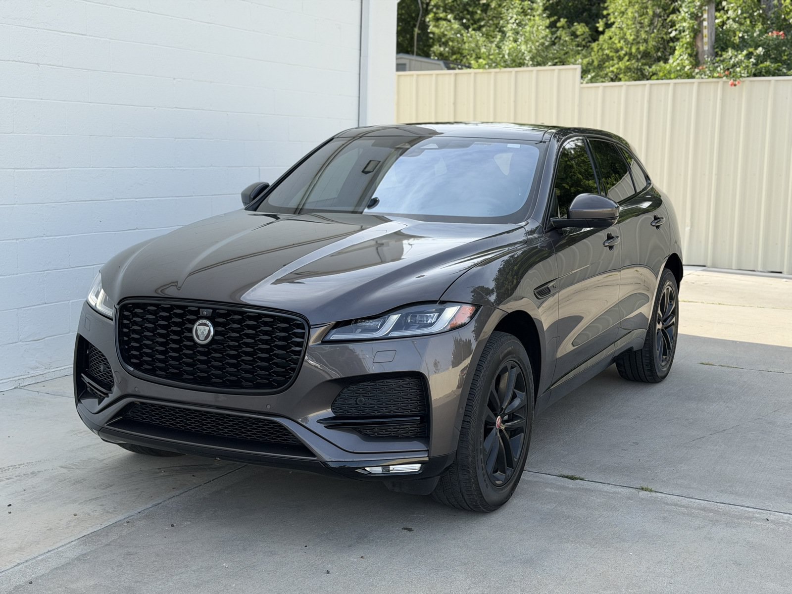 Used 2021 Jaguar F-PACE S AWD/4WD image 3