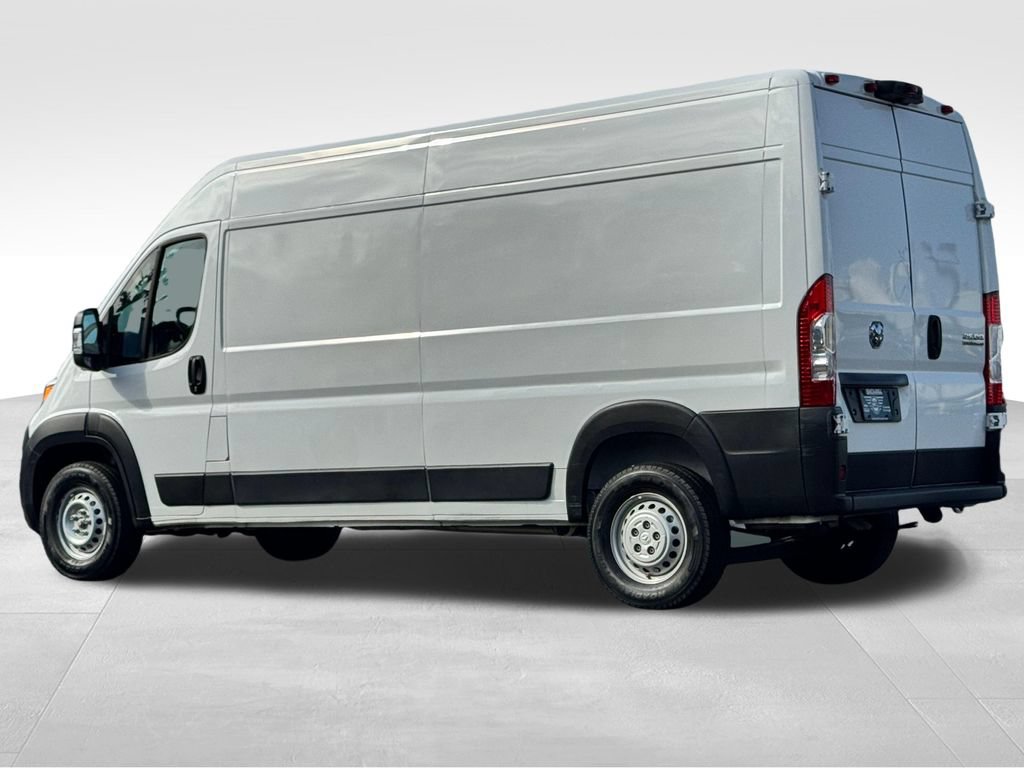 Used 2024 RAM ProMaster 2500 w/ Convenience Group FWD image 5