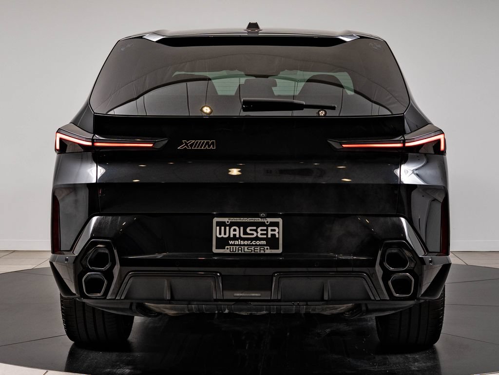 Used 2024 BMW XM AWD/4WD image 7
