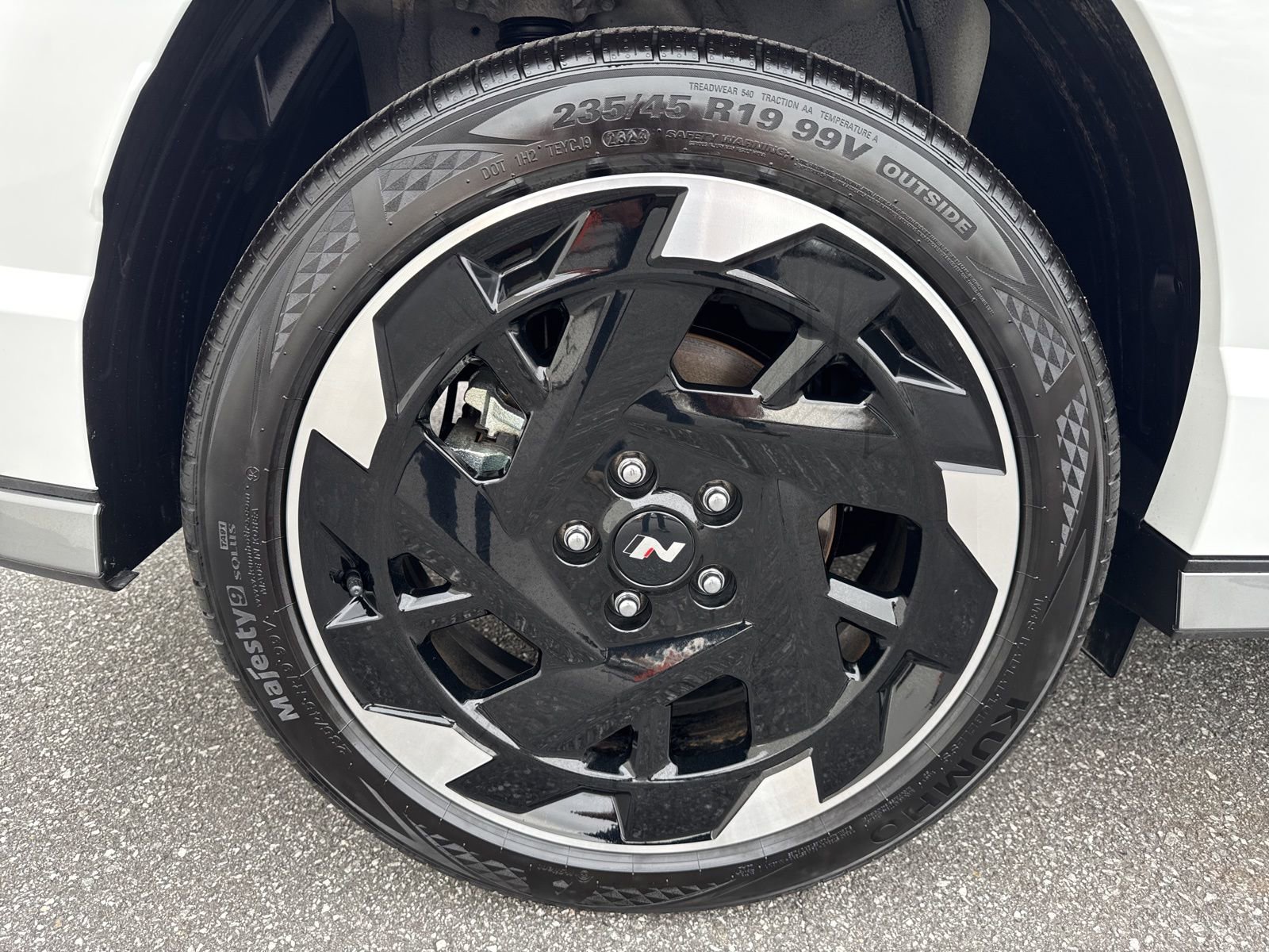 Certified 2025 Hyundai Kona N Line image 9