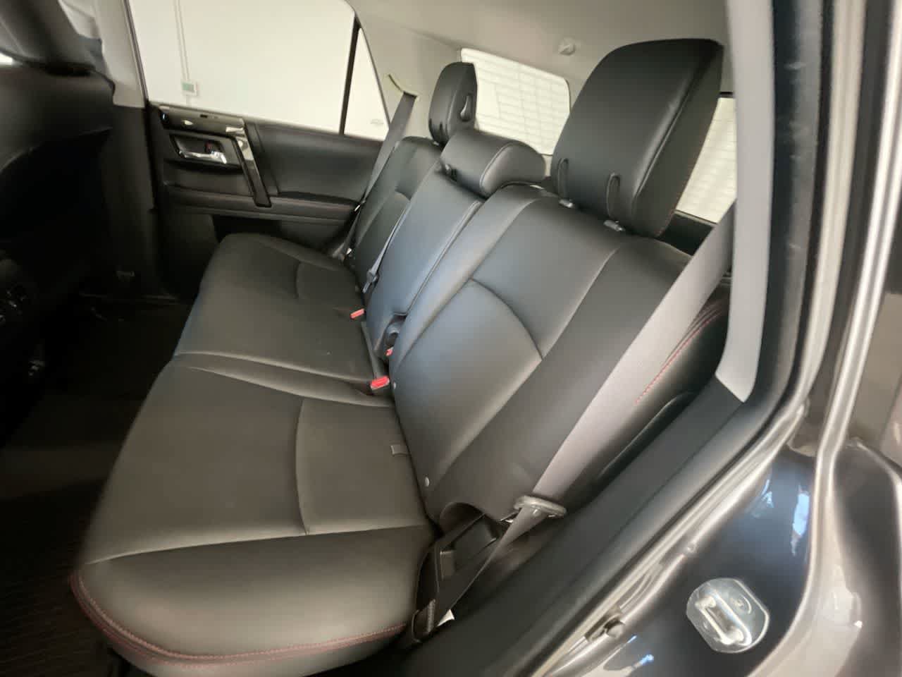 Certified 2020 Toyota 4Runner TRD Off-Road Premium w/ Moonroof Package AWD/4WD image 23