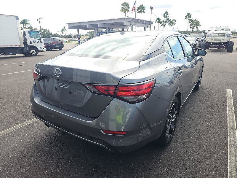 Used 2025 Nissan Sentra SV FWD image 5