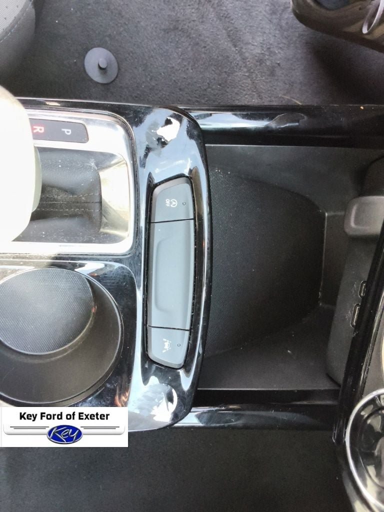 Used 2025 Chevrolet Trax LT FWD image 38