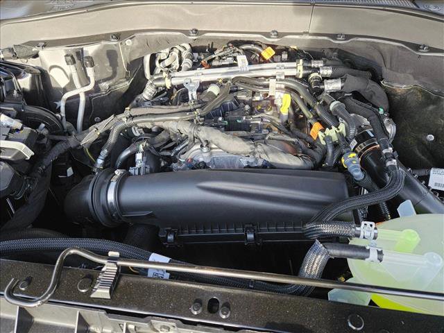 New 2026 Ford Explorer Active w/ Active Comfort Package image 17