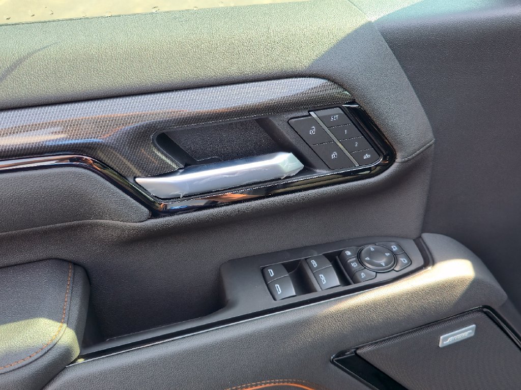 New 2026 GMC Sierra 2500 AT4 w/ AT4 Premium Plus Package AWD/4WD image 23
