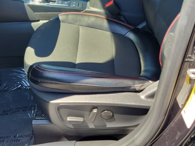 Certified 2024 Ford Escape ST-Line FWD image 15