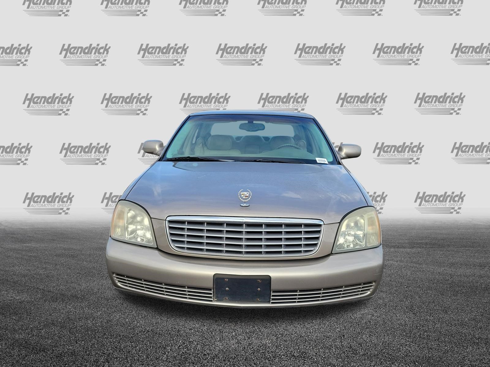 Used 2004 Cadillac De Ville w/ Equipment Group FWD image 9
