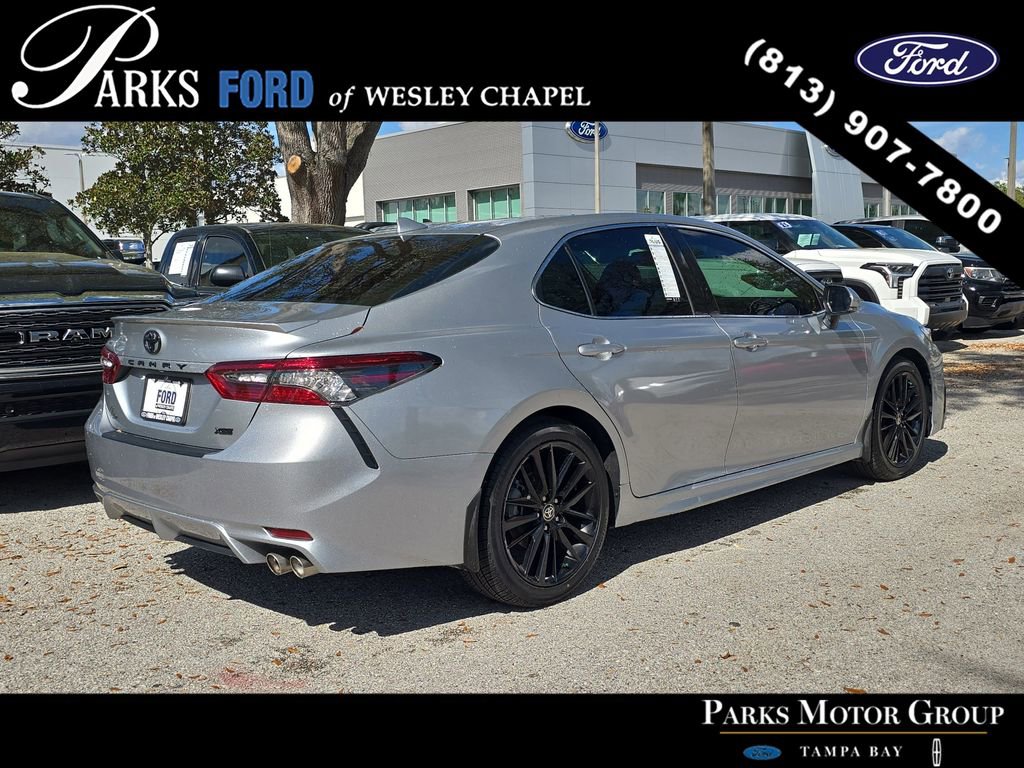 Used 2022 Toyota Camry XSE FWD image 4