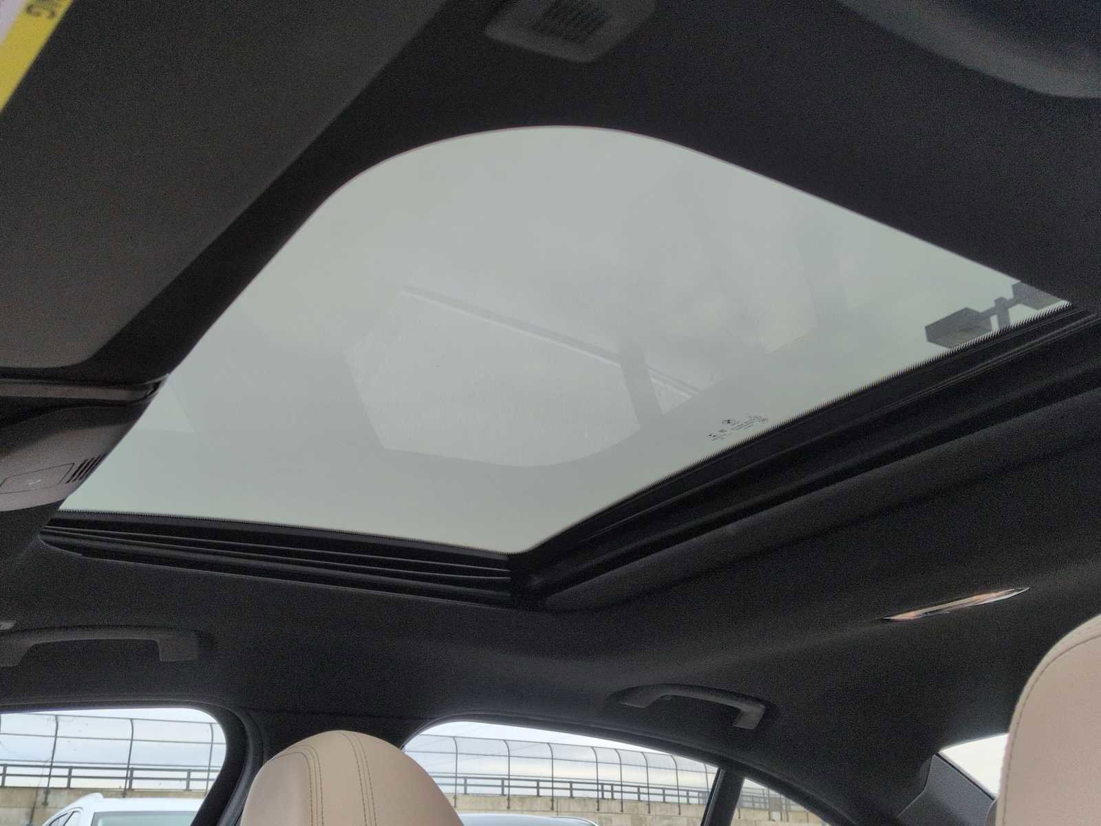 Certified 2023 BMW 330i xDrive 330i xDrive w/ Premium Package image 20