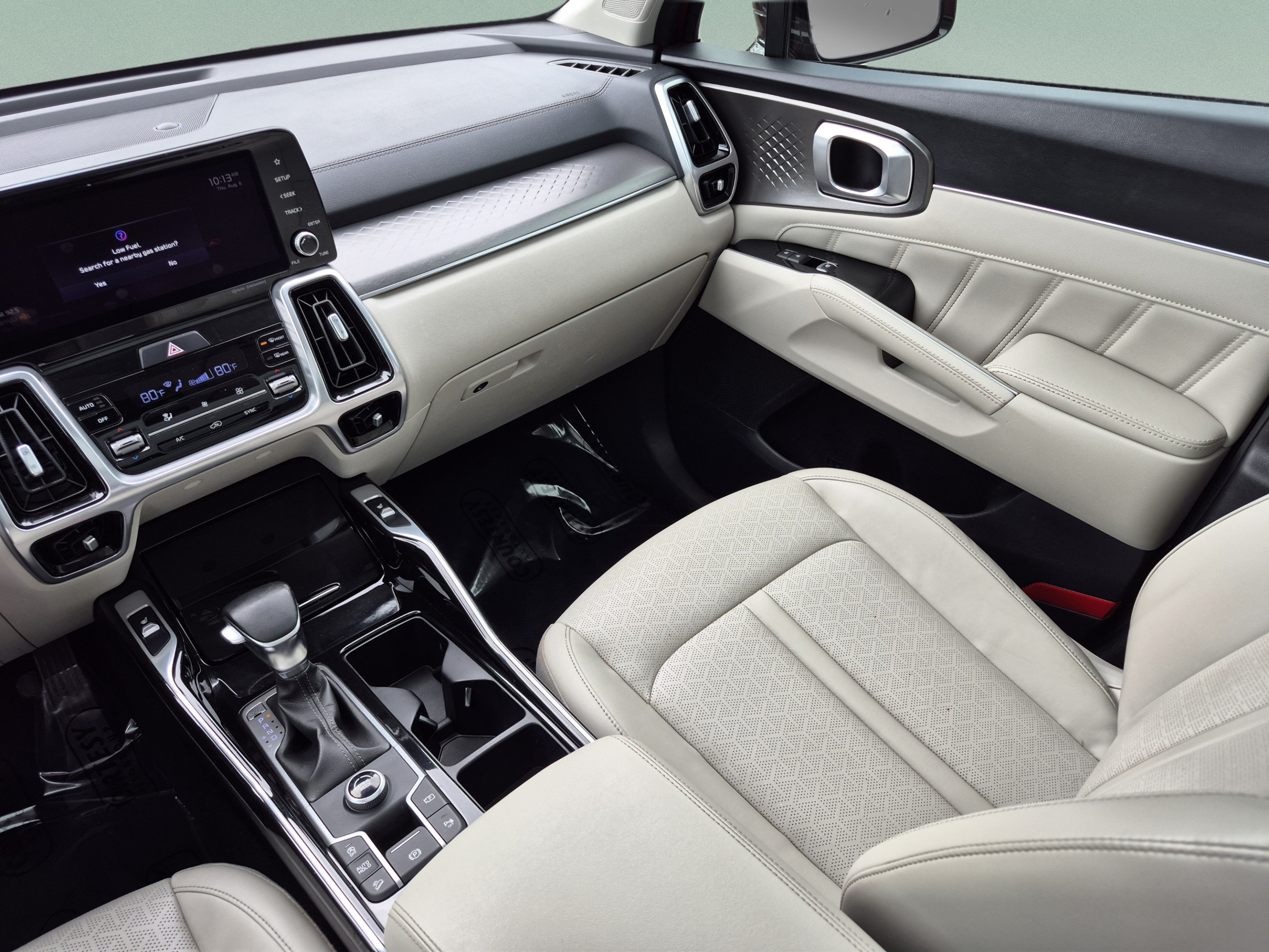 Used 2022 Kia Sorento SX FWD image 11