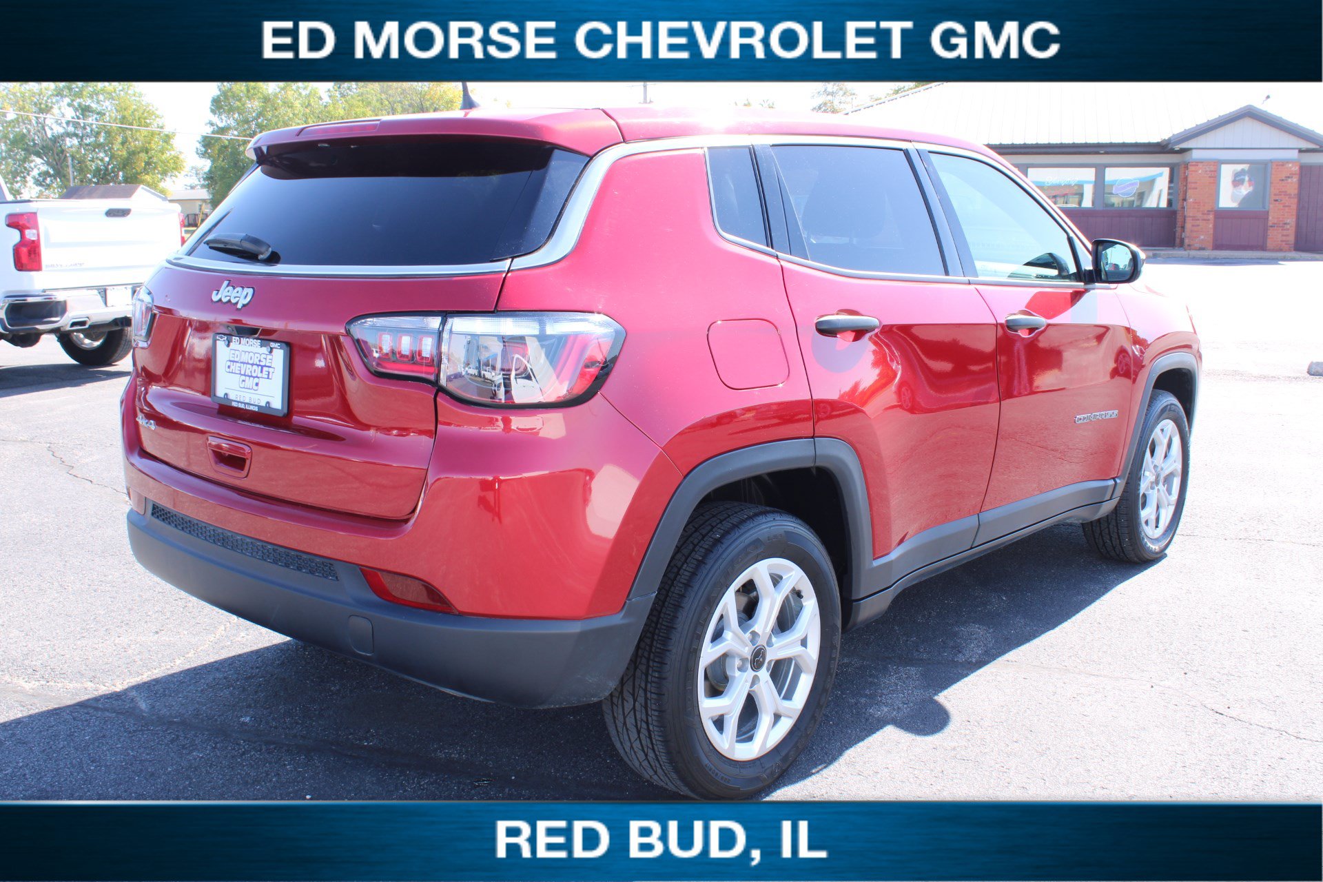 Used 2025 Jeep Compass Sport AWD/4WD image 5