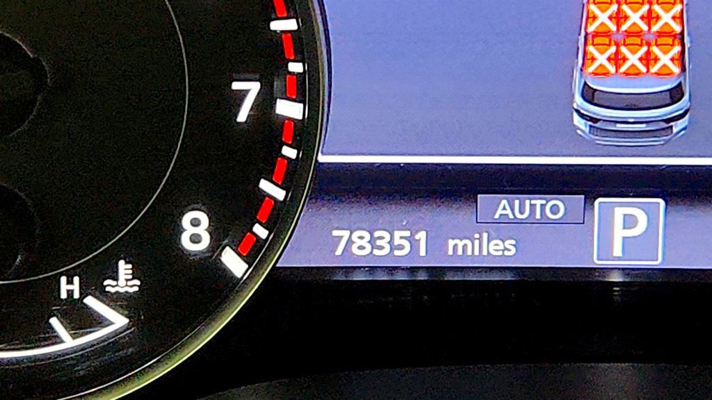 Used 2022 Nissan Armada SV w/ SV Appearance Package image 15