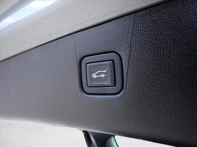 New 2026 Chevrolet Blazer LT w/ Convenience Package image 9