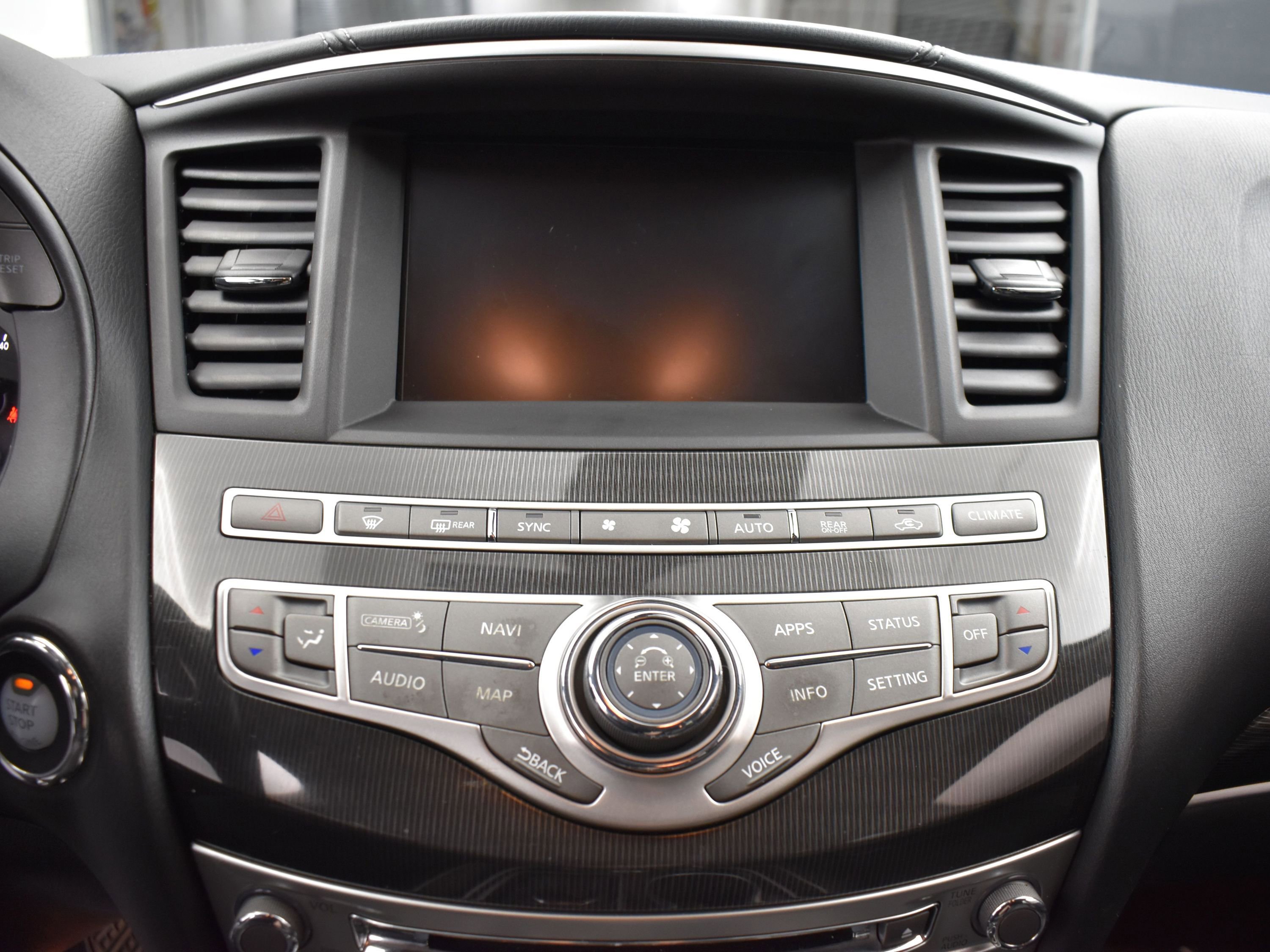 Used 2019 INFINITI QX60 Luxe w/ Essential Package image 6