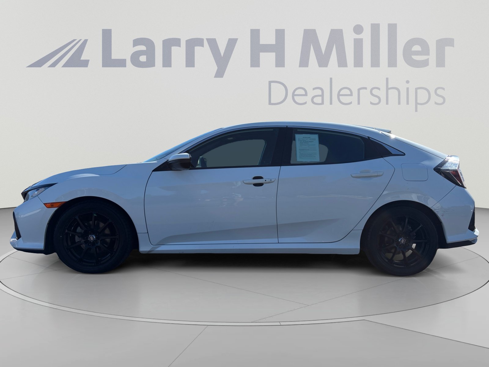 Used 2017 Honda Civic EX image 2