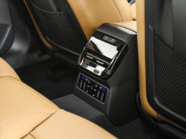 New 2026 Audi A6 Premium Plus AWD/4WD image 18