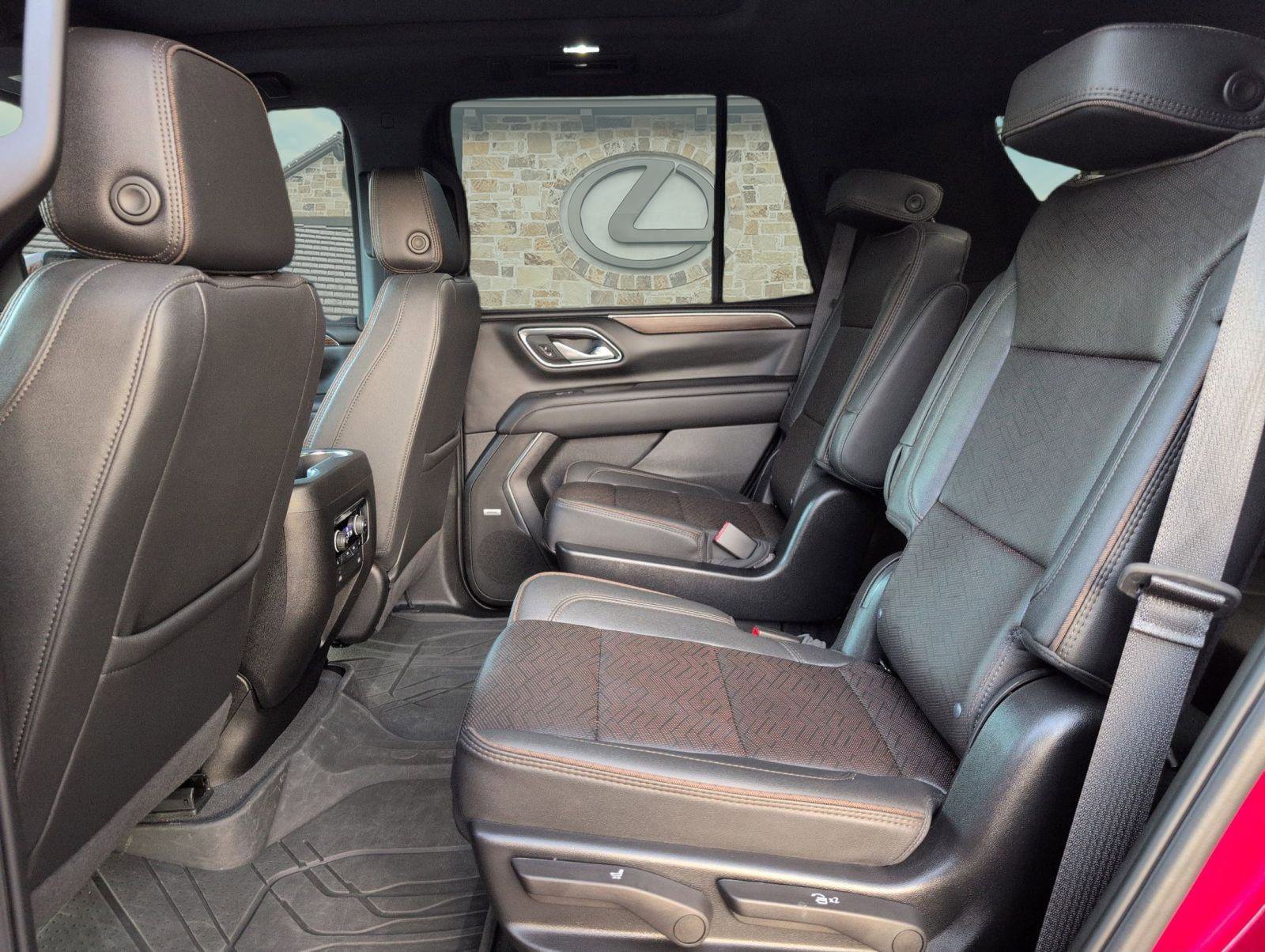 Used 2024 Chevrolet Tahoe High Country image 15