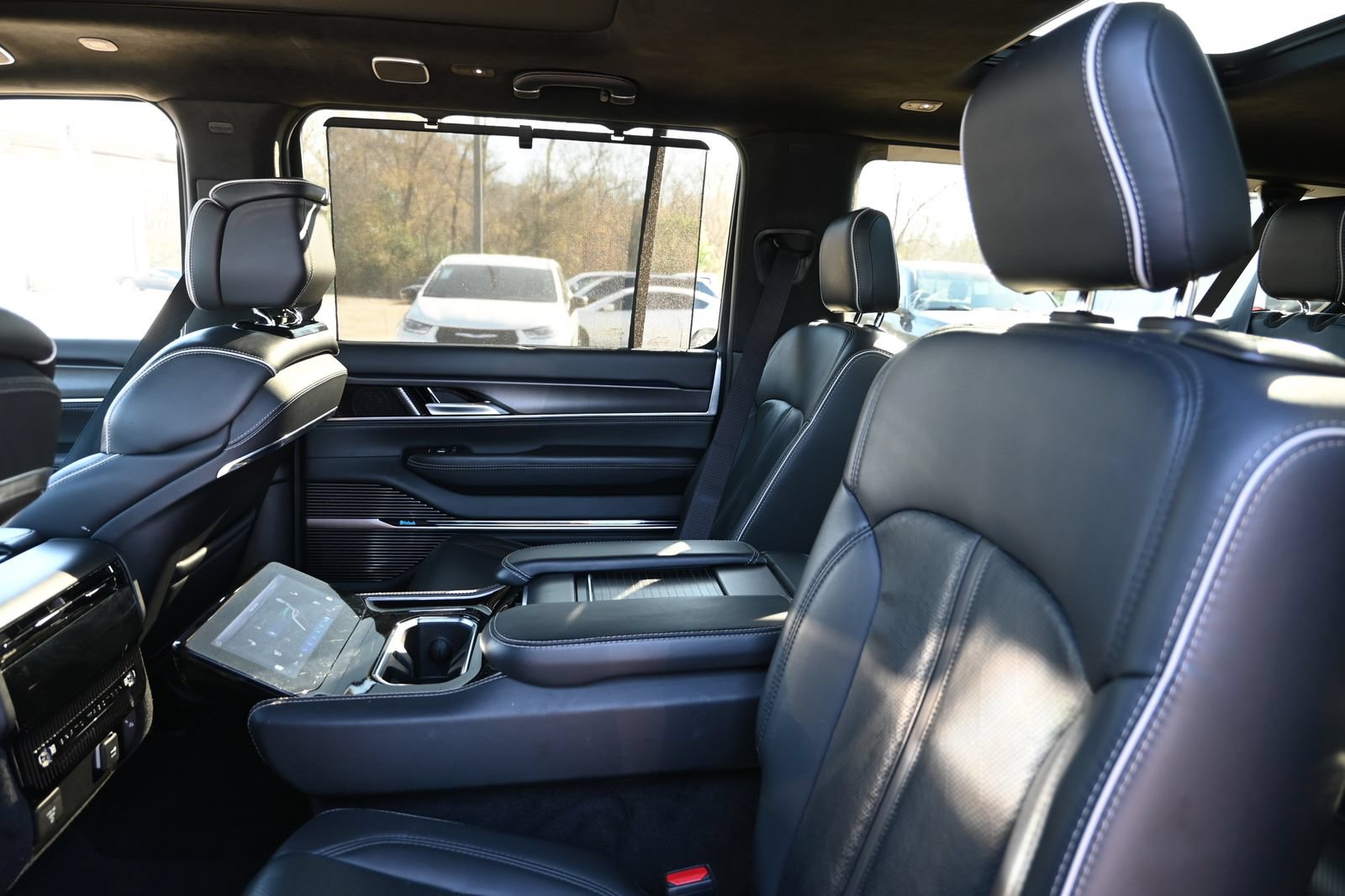 Used 2024 Jeep Grand Wagoneer L Series II w/ Quick Order Packagew 28T AWD/4WD image 23