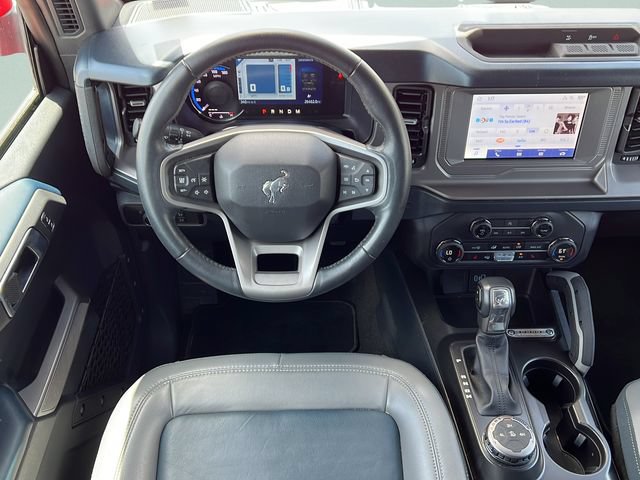 Used 2023 Ford Bronco Outer Banks AWD/4WD image 12